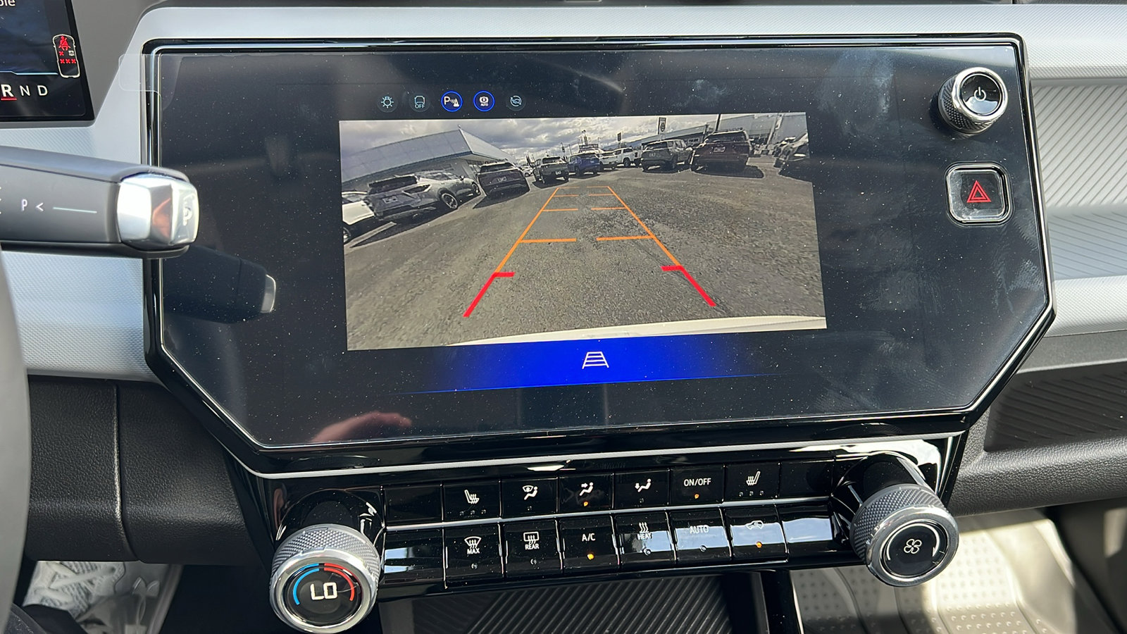 New 2027 Chevrolet Bolt LT w/ Comfort Package FWD image 23