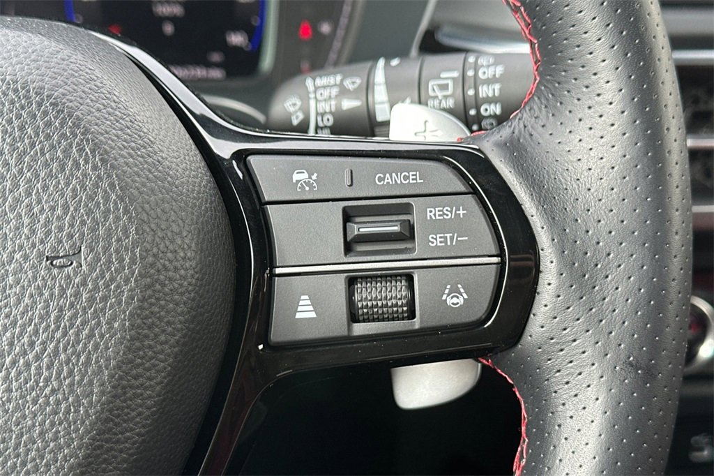 Certified 2025 Acura ADX A-Spec image 30