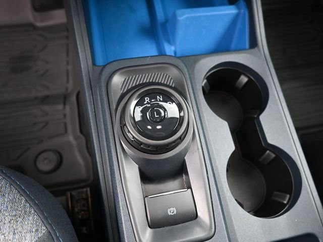 Used 2025 Ford Maverick XLT image 10