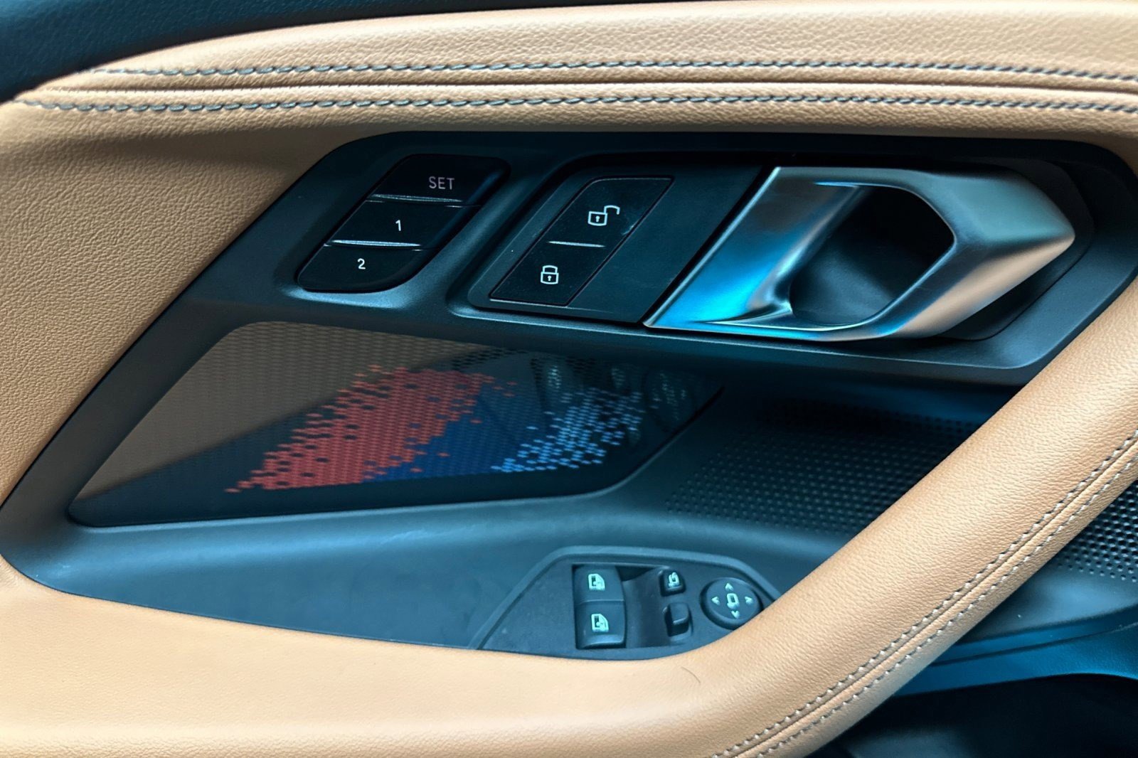 Used 2025 BMW 230i Coupe w/ M Sport Package image 12