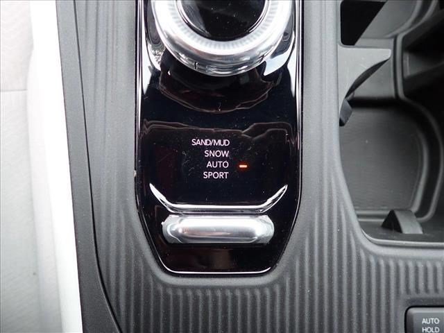 New 2026 Jeep Cherokee Laredo AWD/4WD image 23
