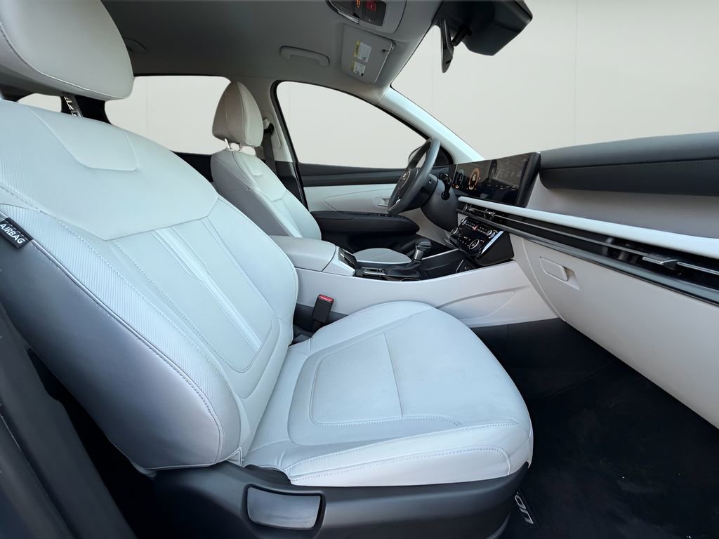 Used 2025 Hyundai Tucson SEL image 21