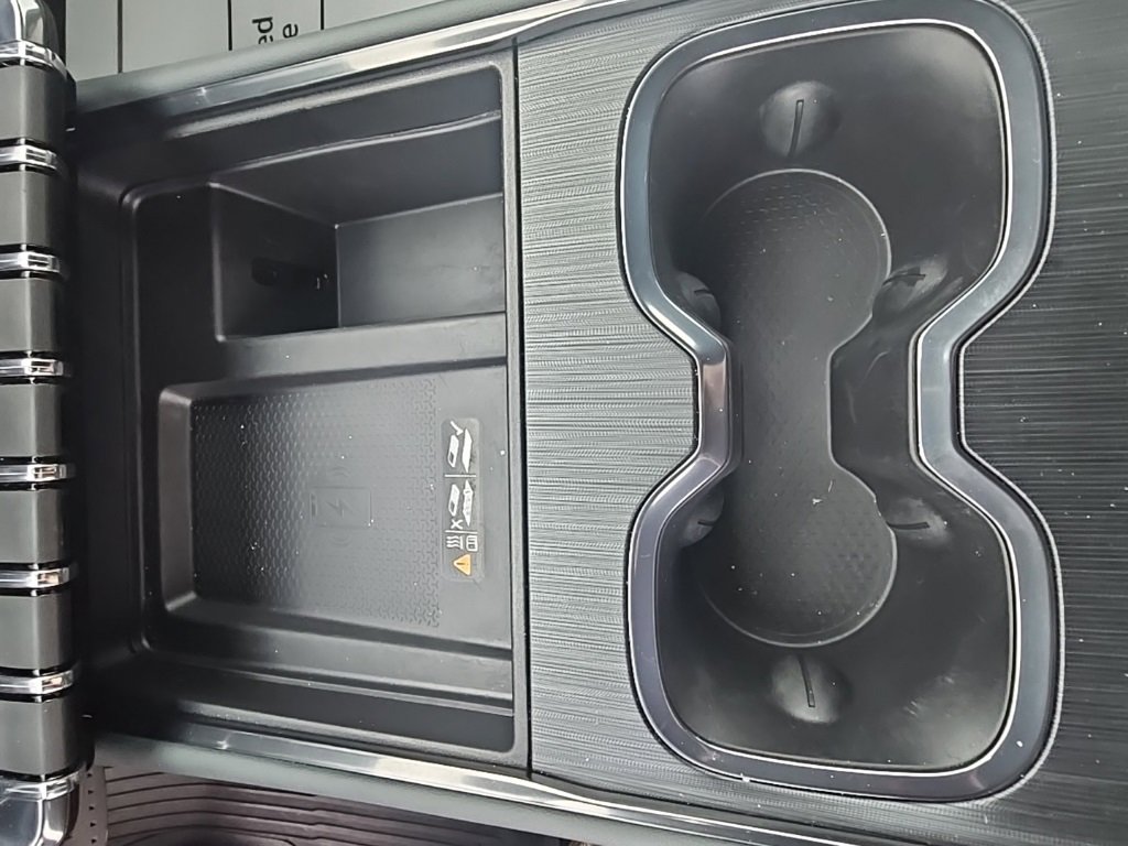 Certified 2024 GMC Acadia AT4 w/ LPO, Floor Liner Package image 27