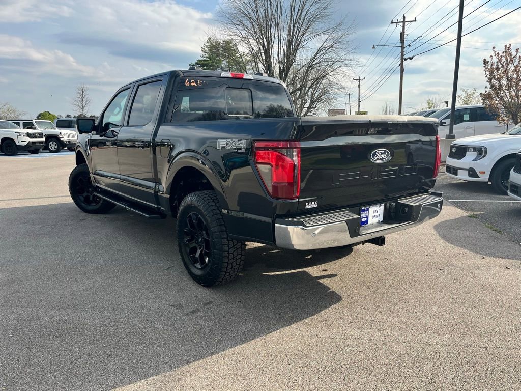 New 2026 Ford F150 XLT w/ Equipment Group 302A MID image 4