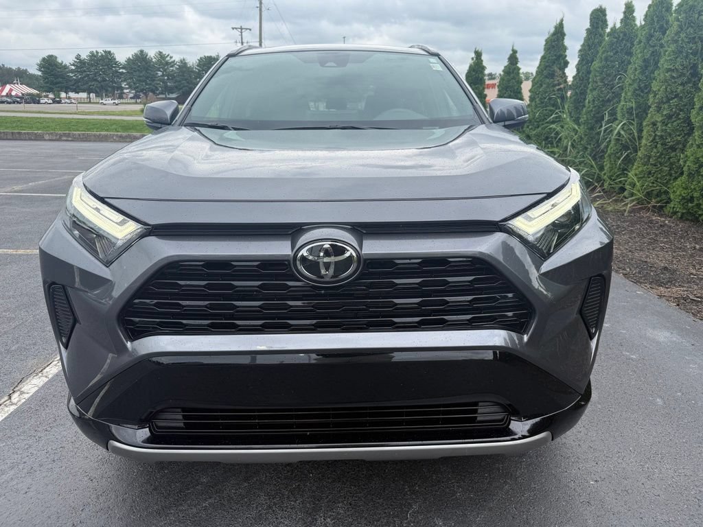 Certified 2025 Toyota RAV4 SE AWD/4WD image 7