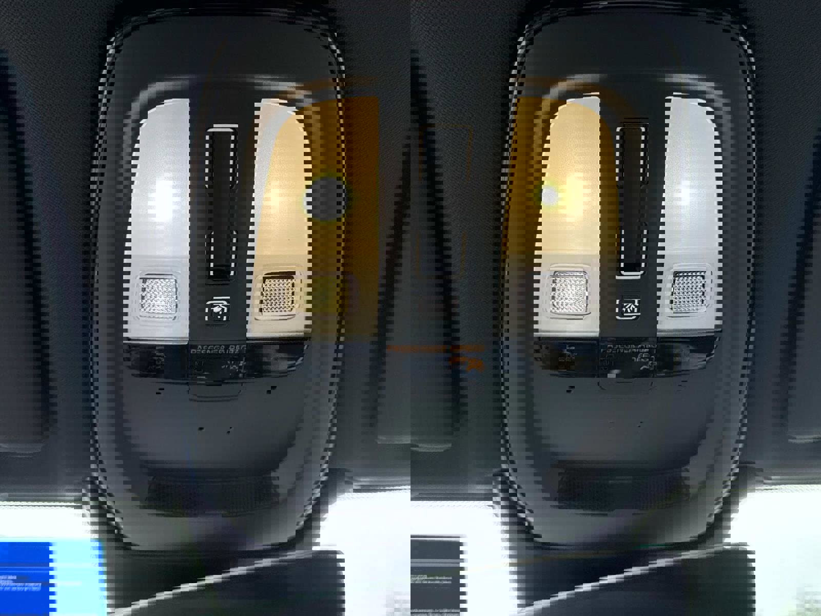 New 2026 Volvo XC60 B5 Plus w/ Climate Package image 24