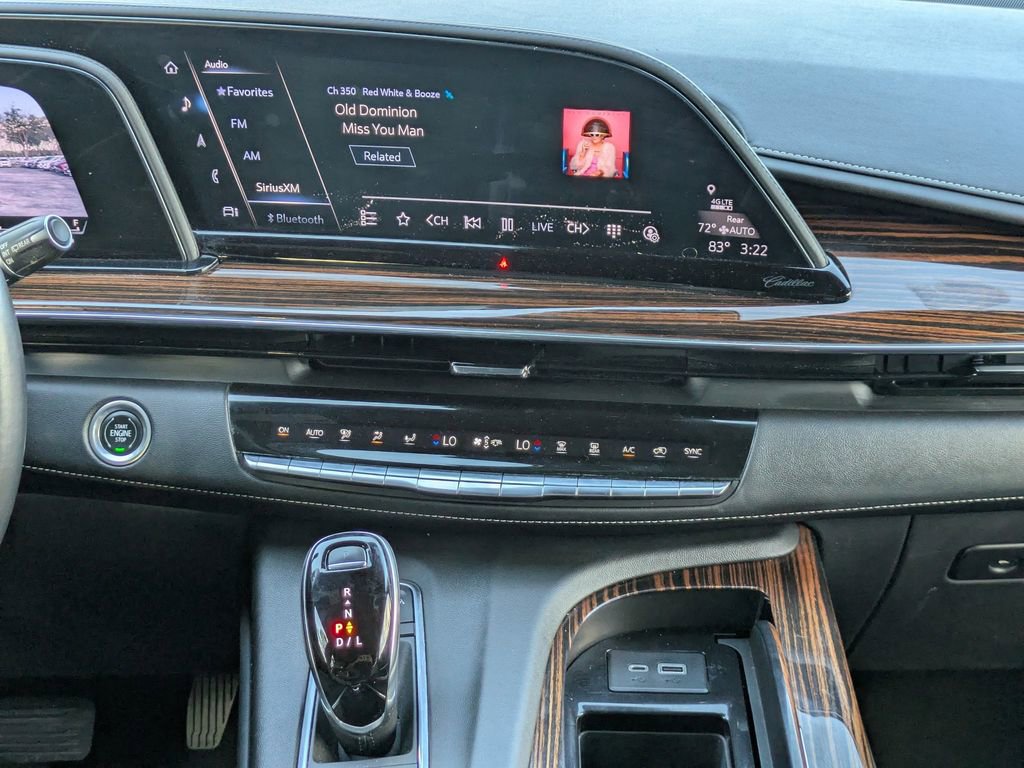Used 2021 Cadillac Escalade ESV Premium Luxury w/ LPO, Radiant Package image 23