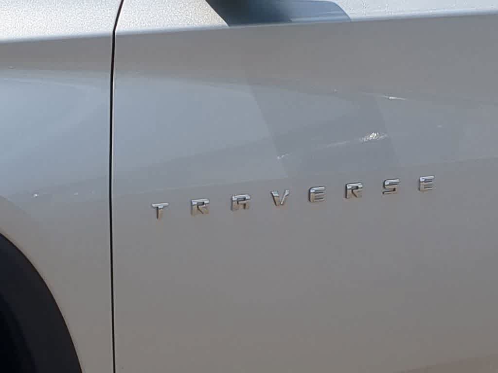 Used 2020 Chevrolet Traverse LT FWD image 12