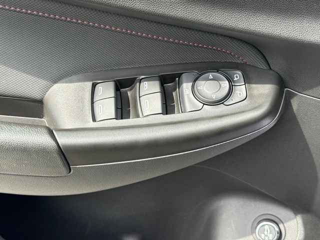 Used 2023 Chevrolet TrailBlazer RS w/ Sun and Liftgate Package AWD/4WD image 16