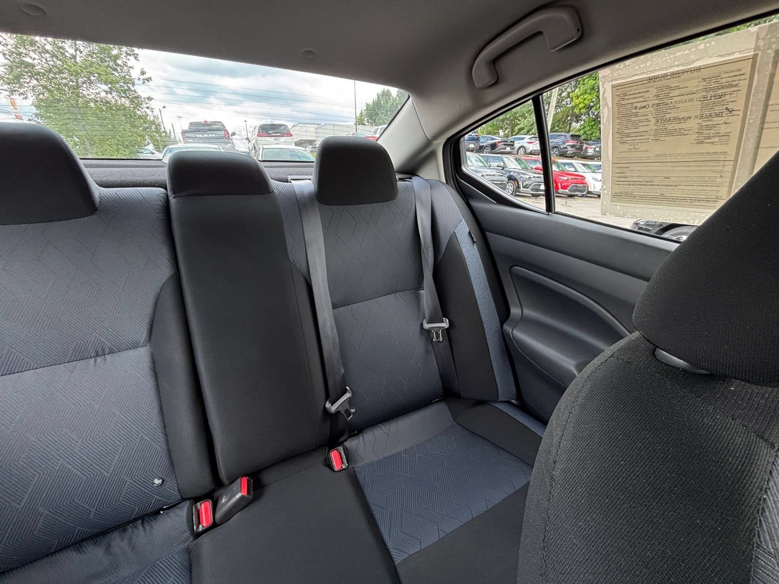 Used 2025 Nissan Versa SV FWD image 36