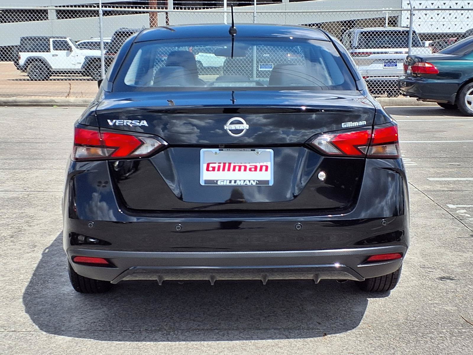 Used 2024 Nissan Versa S FWD image 22