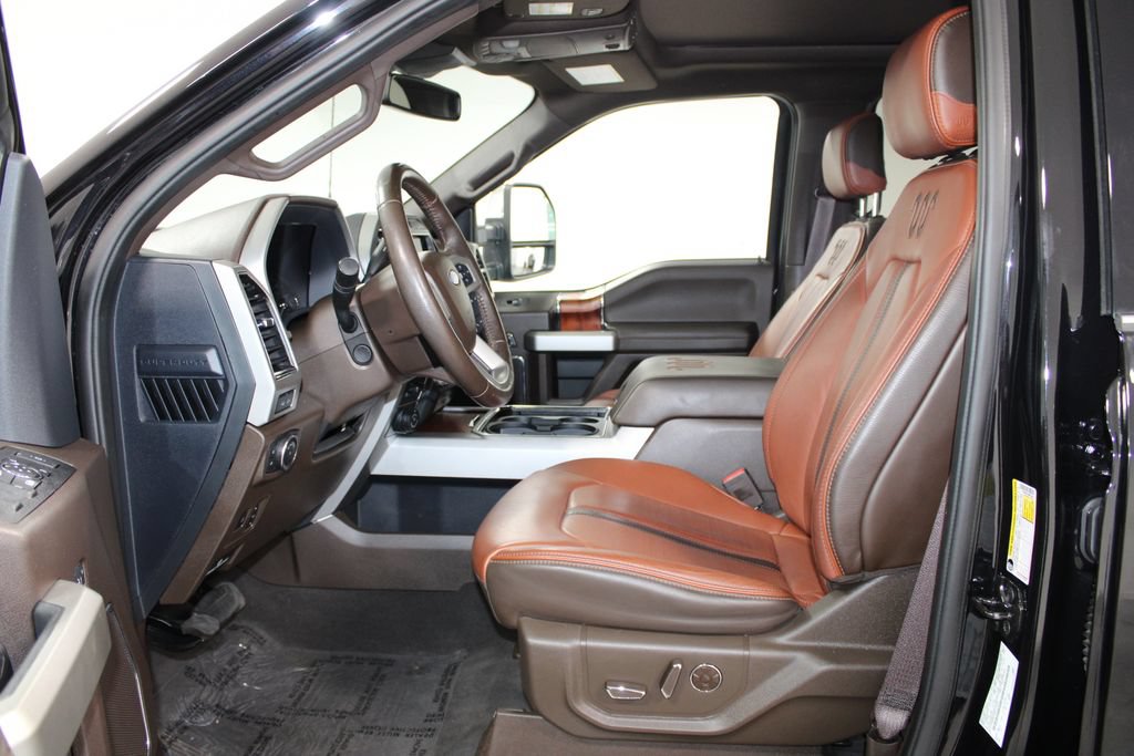Used 2022 Ford F350 King Ranch w/ King Ranch Ultimate Package AWD/4WD image 25