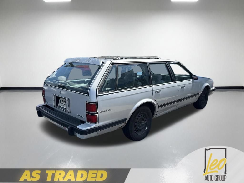 Used 1994 Buick Century Special FWD image 4