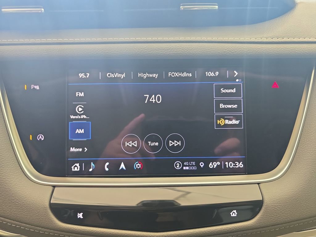 Used 2023 Cadillac XT5 Premium Luxury image 24