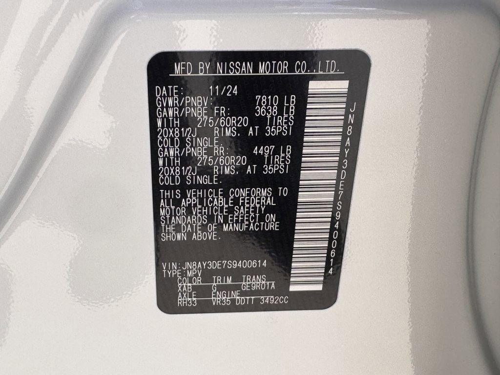 Used 2025 Nissan Armada PRO-4X image 33