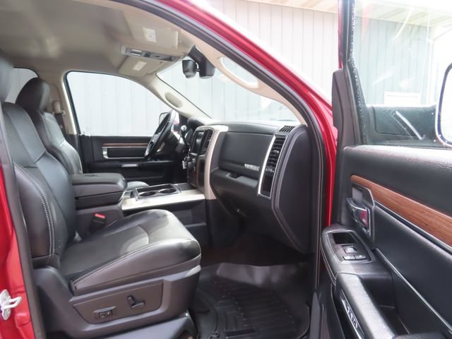 Used 2015 RAM 2500 Laramie w/ Convenience Group AWD/4WD image 26