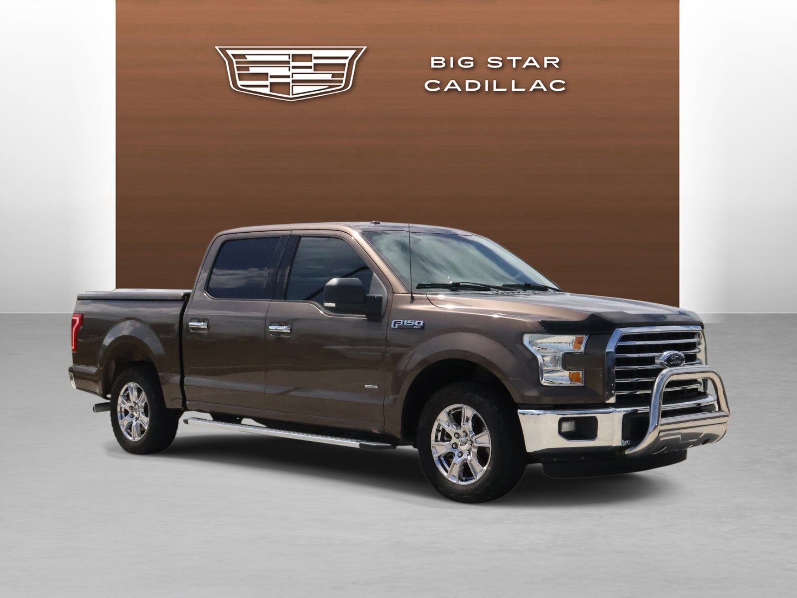 Used 2015 Ford F150 XLT w/ Equipment Group 301A Mid image 7
