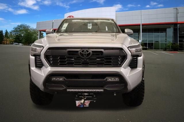 New 2025 Toyota Tacoma TRD Off-Road AWD/4WD image 2