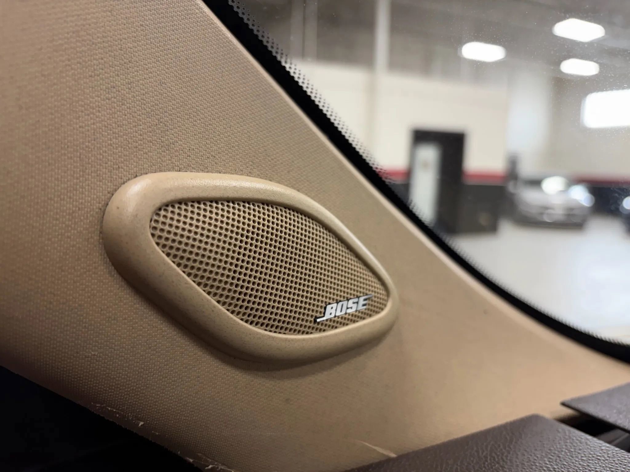 Used 2012 GMC Yukon XL Denali image 44