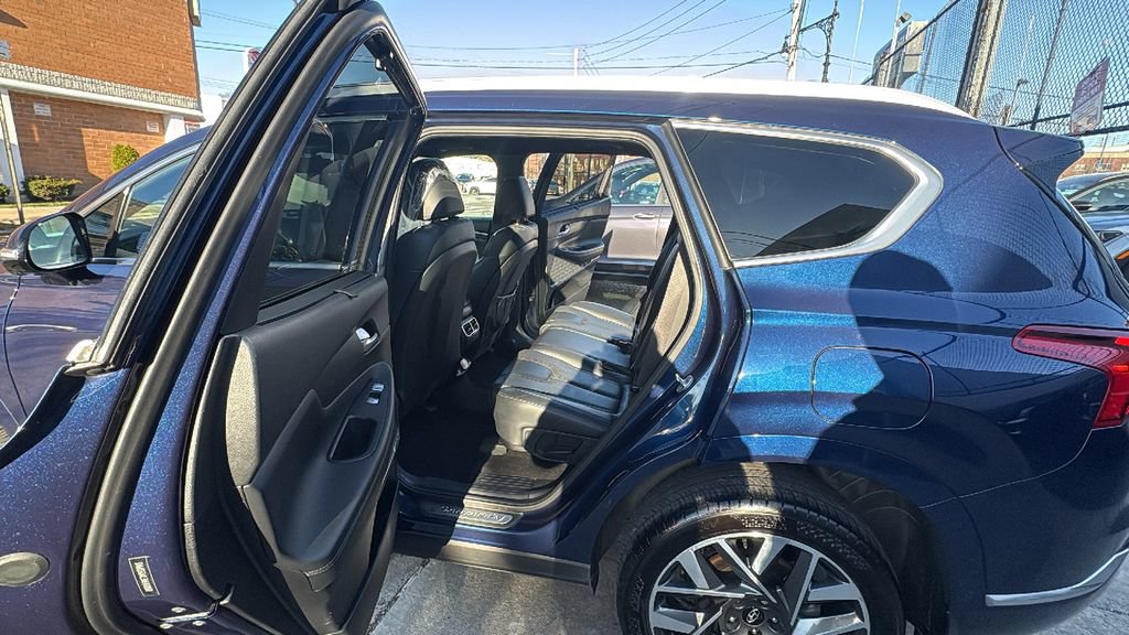 Used 2022 Hyundai Santa Fe Calligraphy AWD/4WD image 25