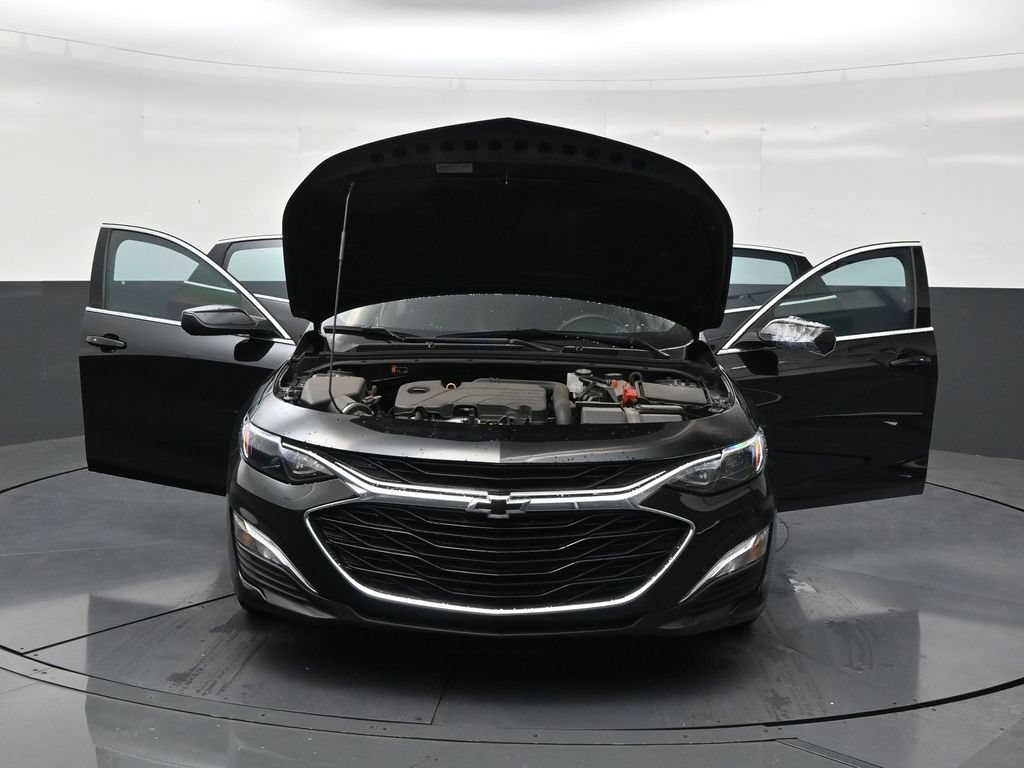 Used 2024 Chevrolet Malibu RS FWD image 33