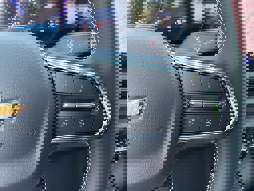 New 2026 Chevrolet Silverado EV LT image 26