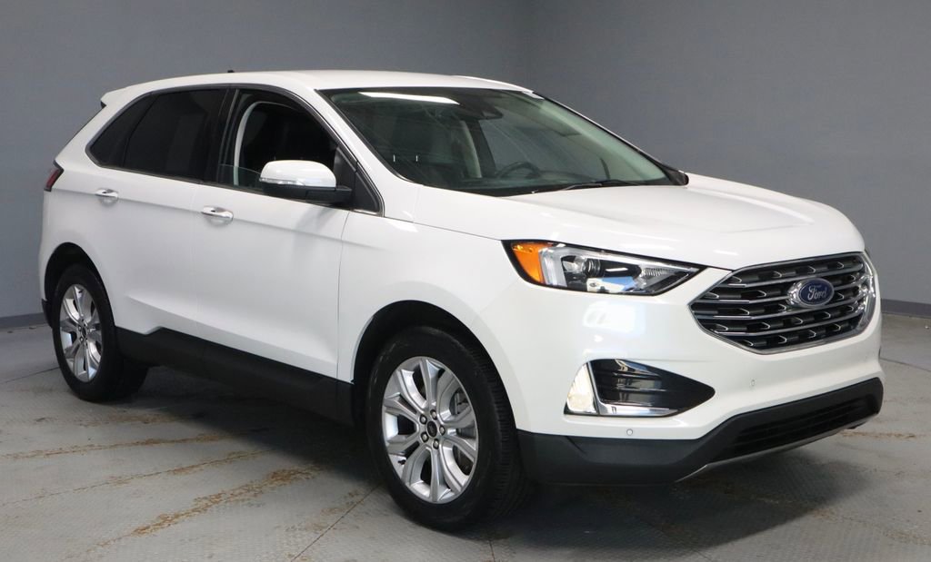 Certified 2023 Ford Edge Titanium image 1