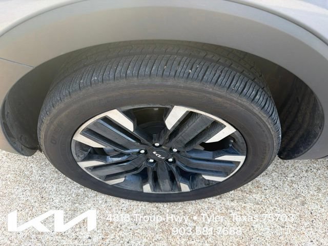 Certified 2024 Kia Telluride SX Prestige AWD/4WD image 4