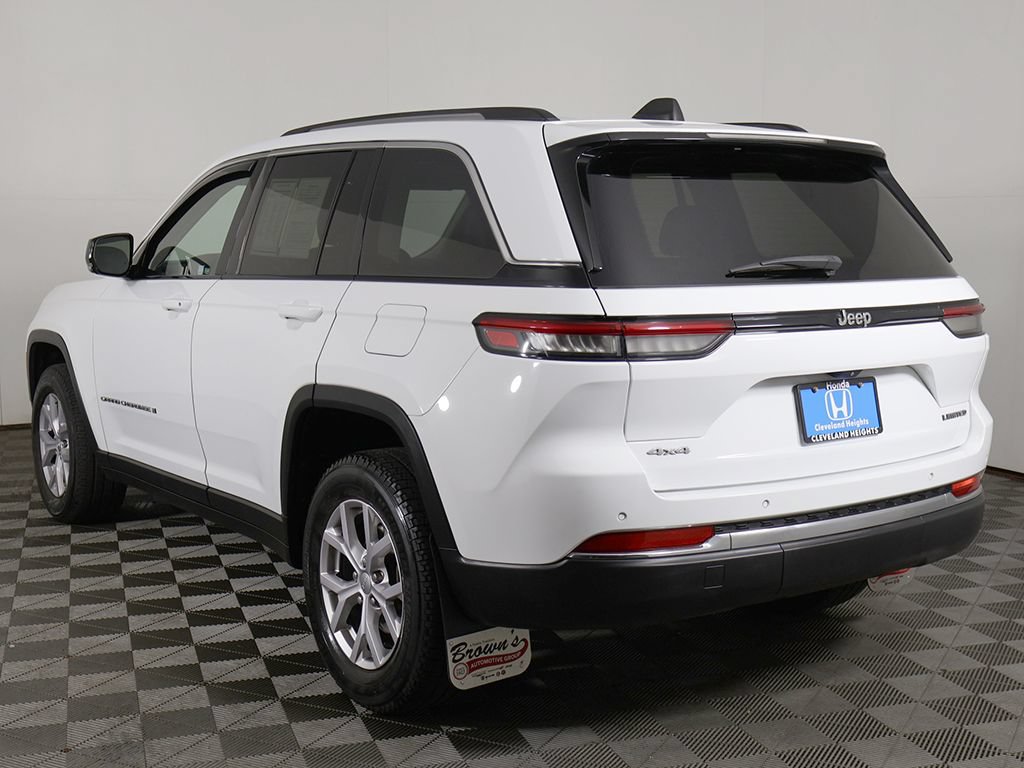 Used 2022 Jeep Grand Cherokee Limited AWD/4WD image 12