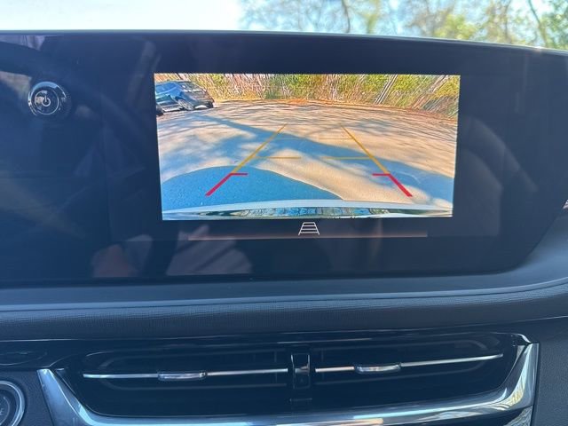 Used 2025 Buick Envista Sport Touring image 17