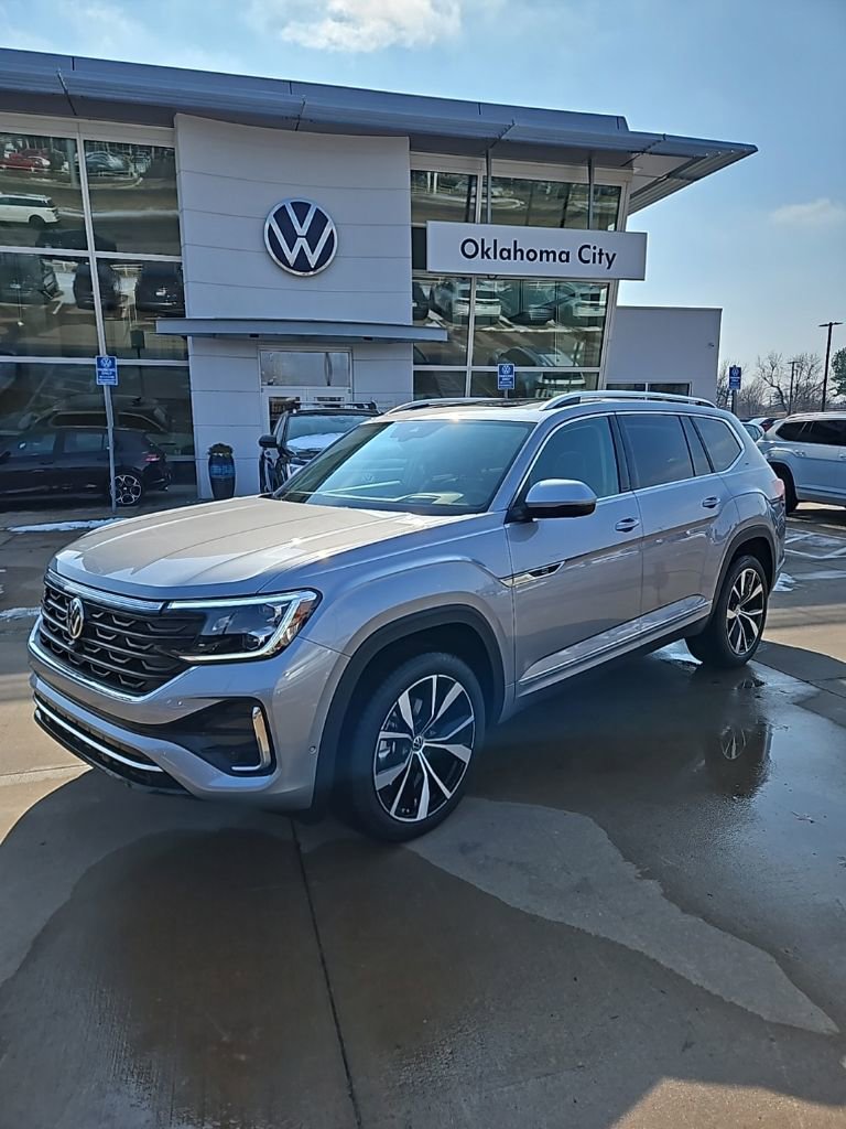 New 2026 Volkswagen Atlas SEL Premium R-Line