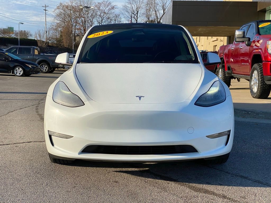 Used 2023 Tesla Model Y Long Range image 2