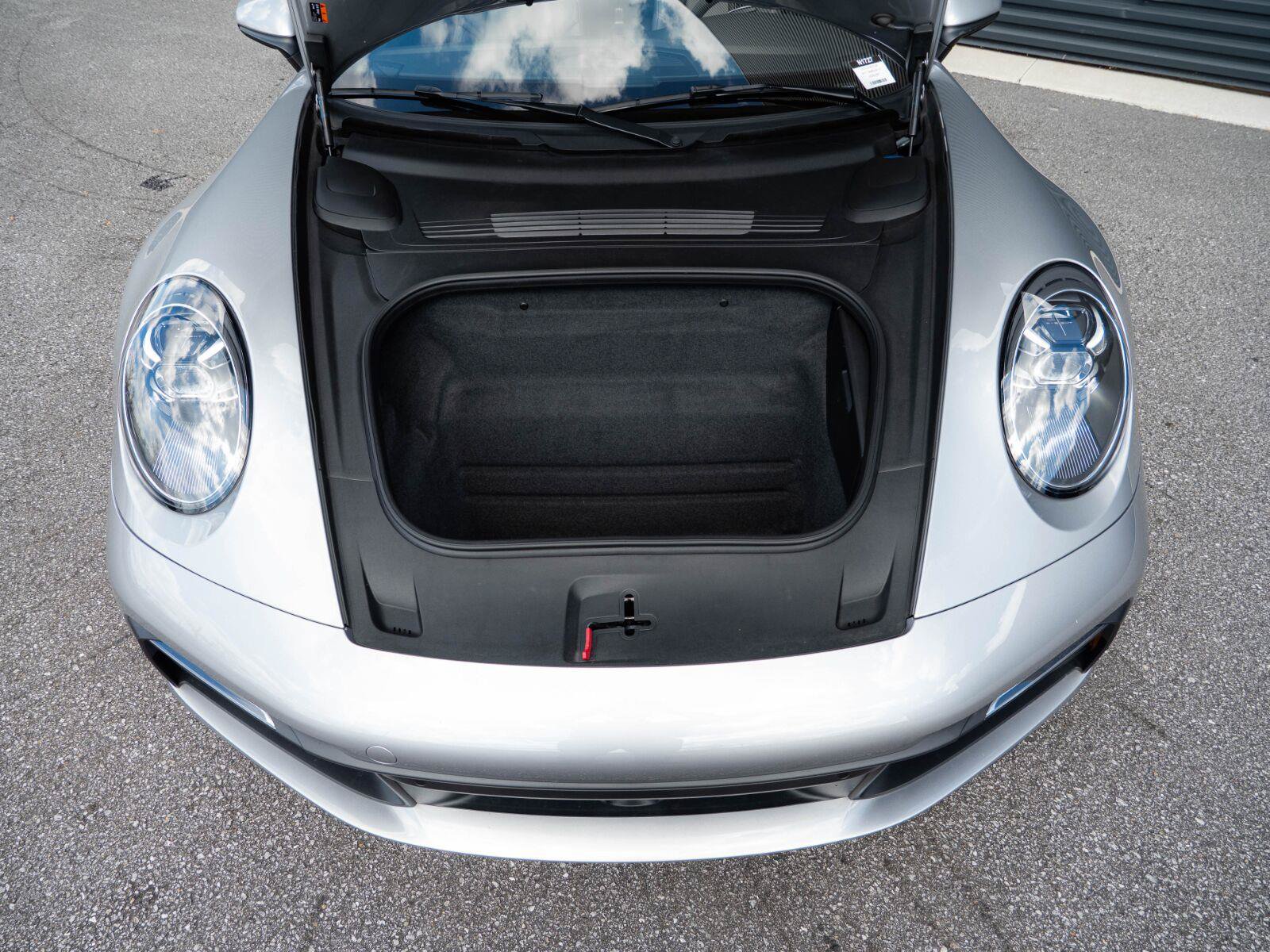 Certified 2020 Porsche 911 Carrera S RWD image 26