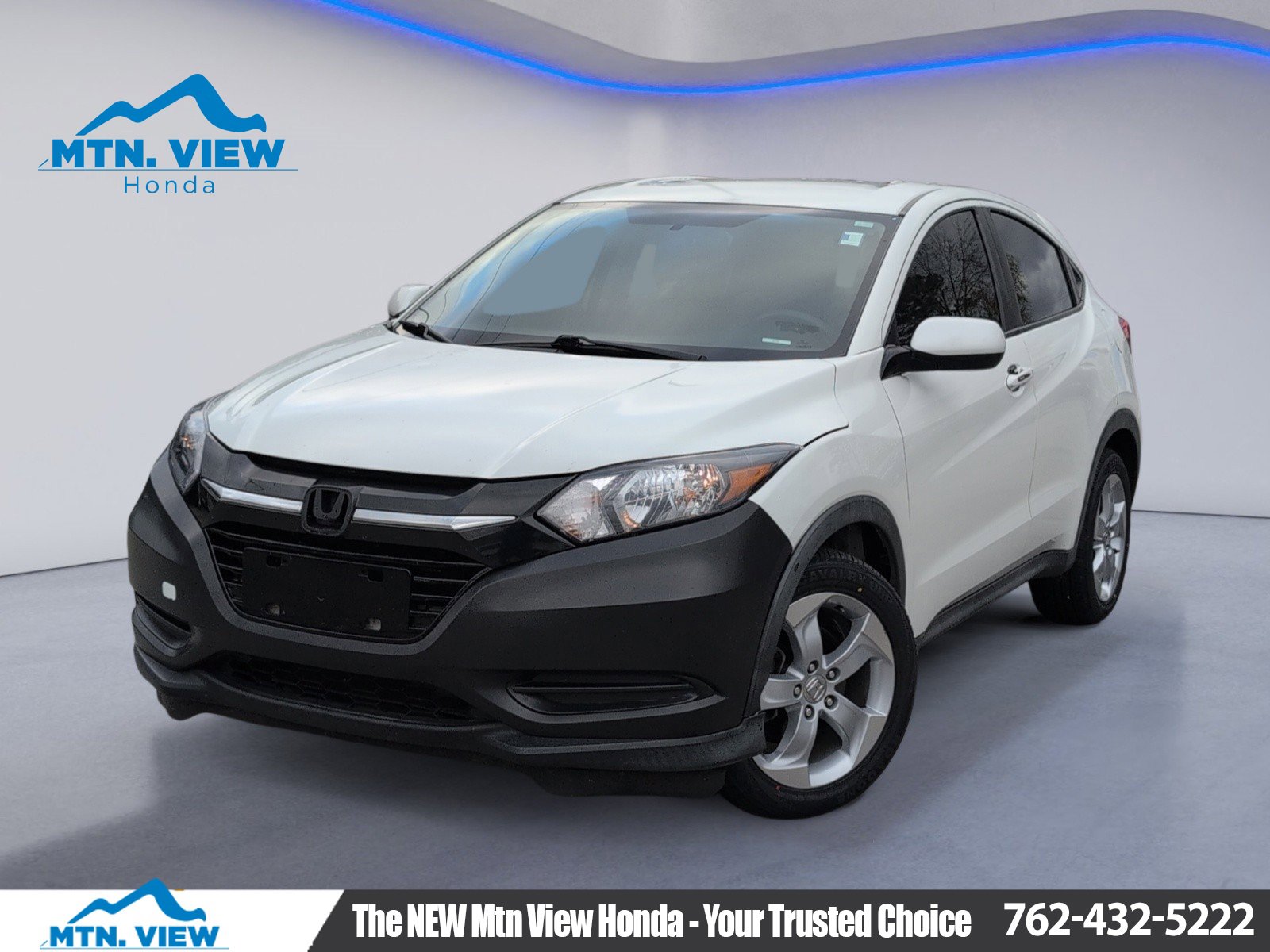 Used 2016 Honda HR-V LX image 1