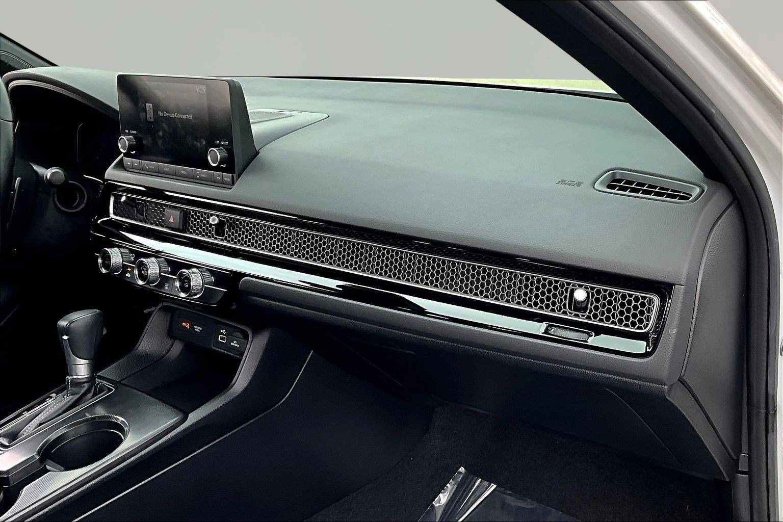 Used 2024 Honda Civic Sport image 25