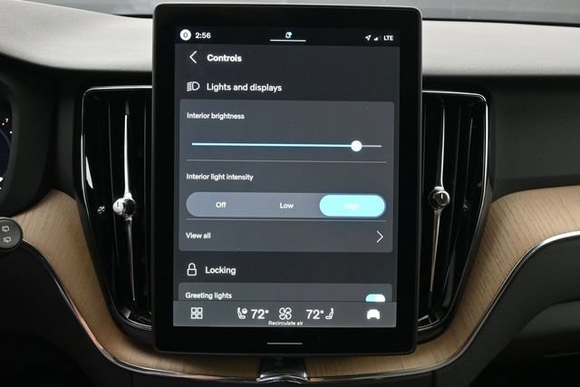 New 2027 Volvo XC60 B5 Core AWD/4WD image 18