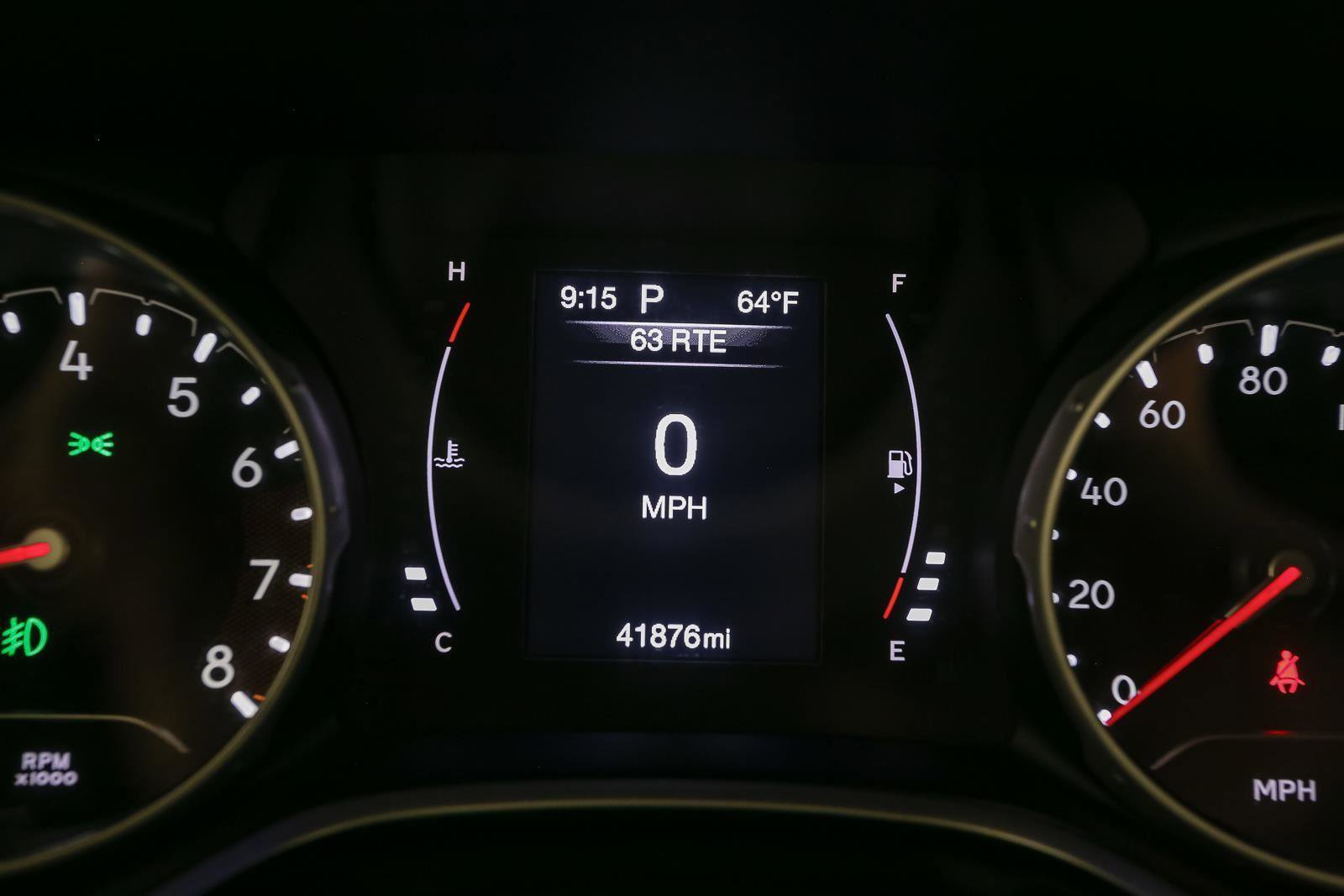 Used 2020 Jeep Compass Latitude w/ Cold Weather Group image 39