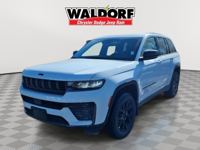 New 2026 Jeep Grand Cherokee Altitude AWD/4WD image 5