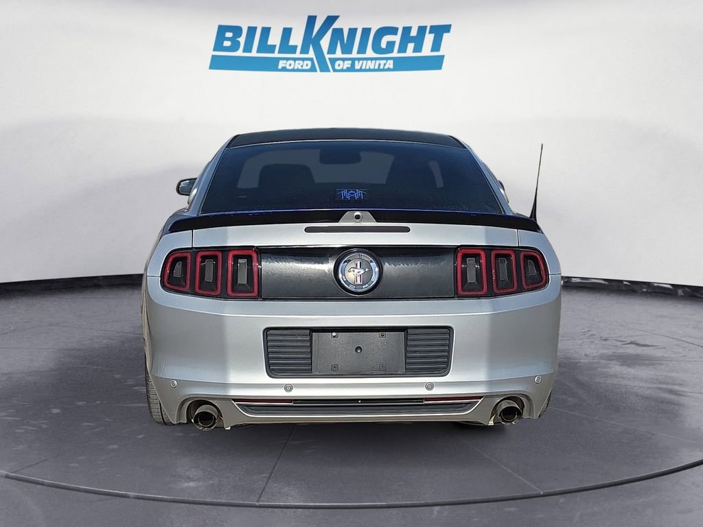 Used 2014 Ford Mustang Premium image 4