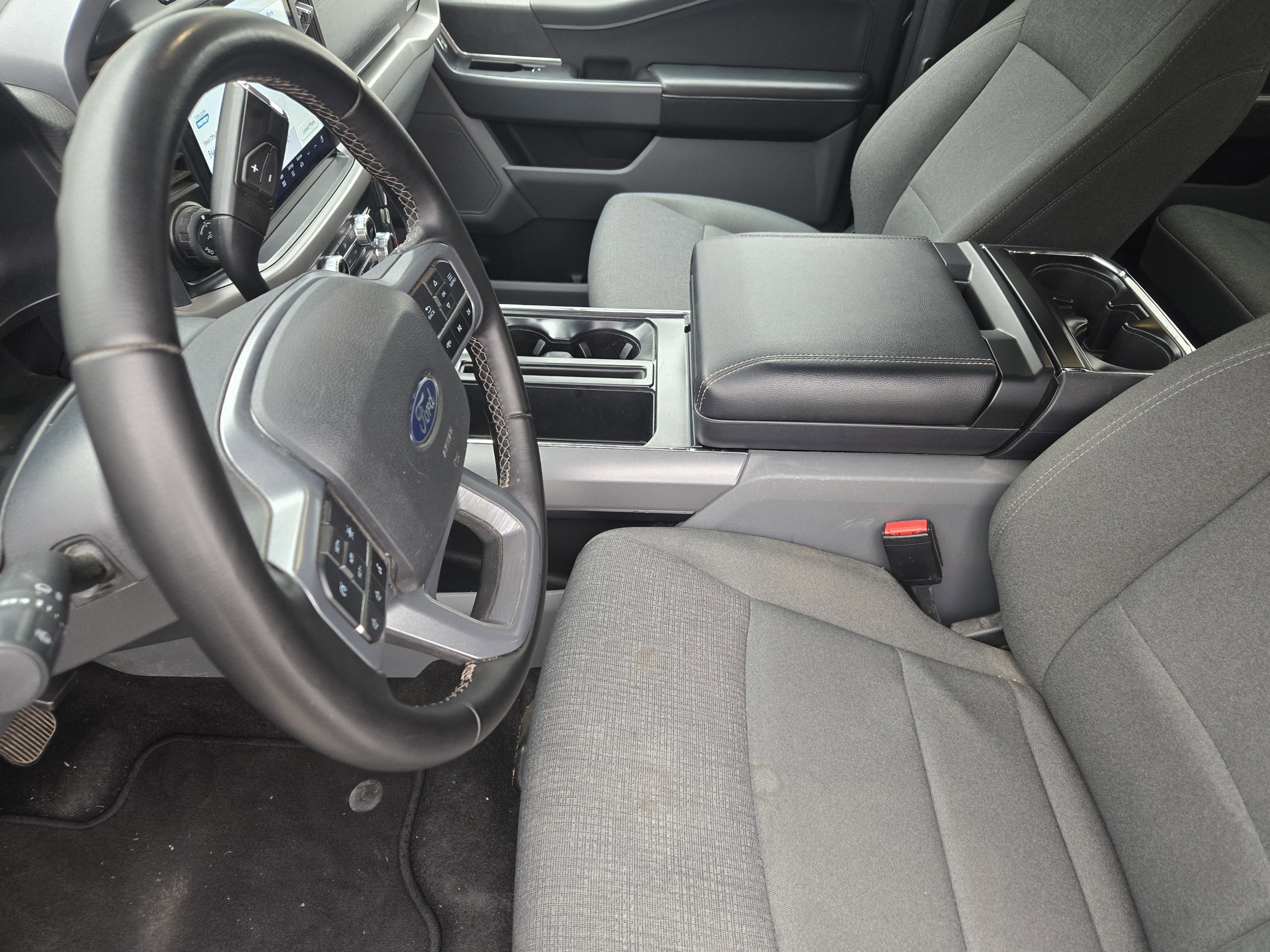 Used 2024 Ford F150 XLT w/ Mobile Office Package image 16