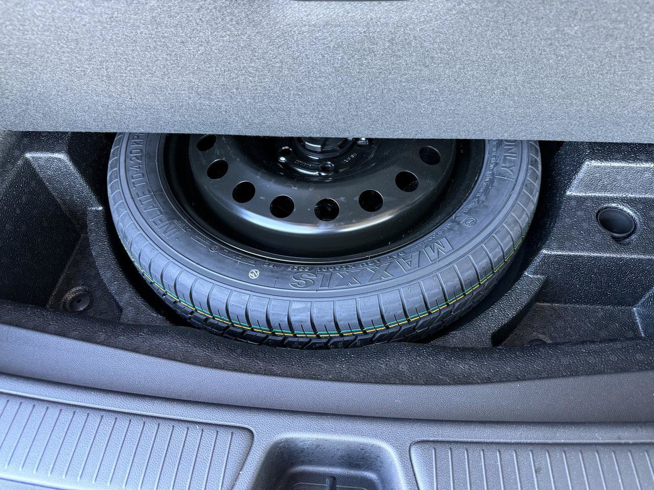 Used 2023 Buick Envision Avenir AWD/4WD image 44