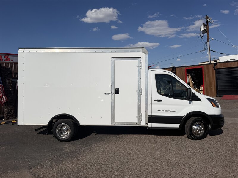 Used 2023 Ford Transit 350 DRW RWD image 2