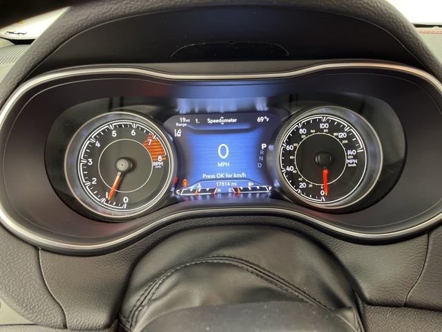 Used 2022 Jeep Cherokee Trailhawk w/ Sound & Nav Group image 24