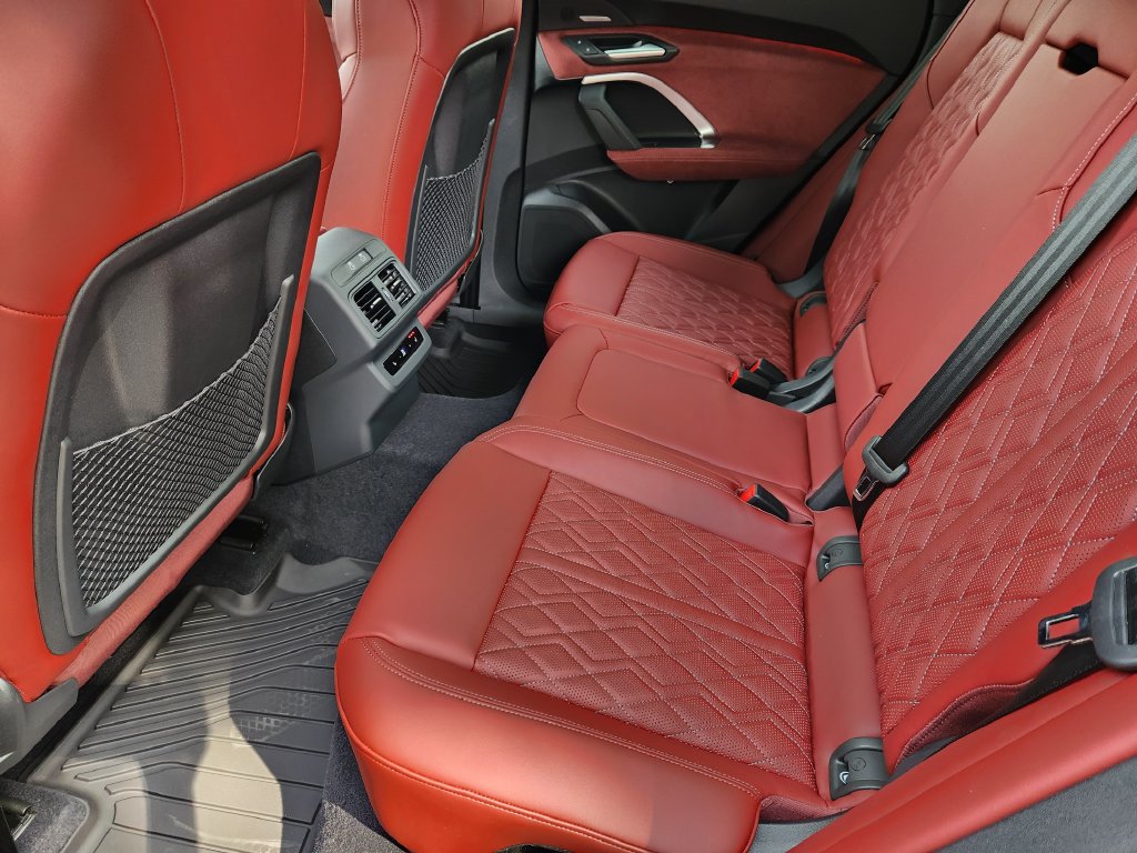 New 2026 Audi SQ5 Prestige AWD/4WD image 36
