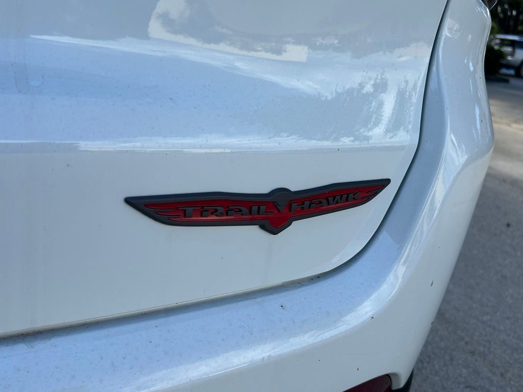 New 2026 Jeep Compass Trailhawk image 28