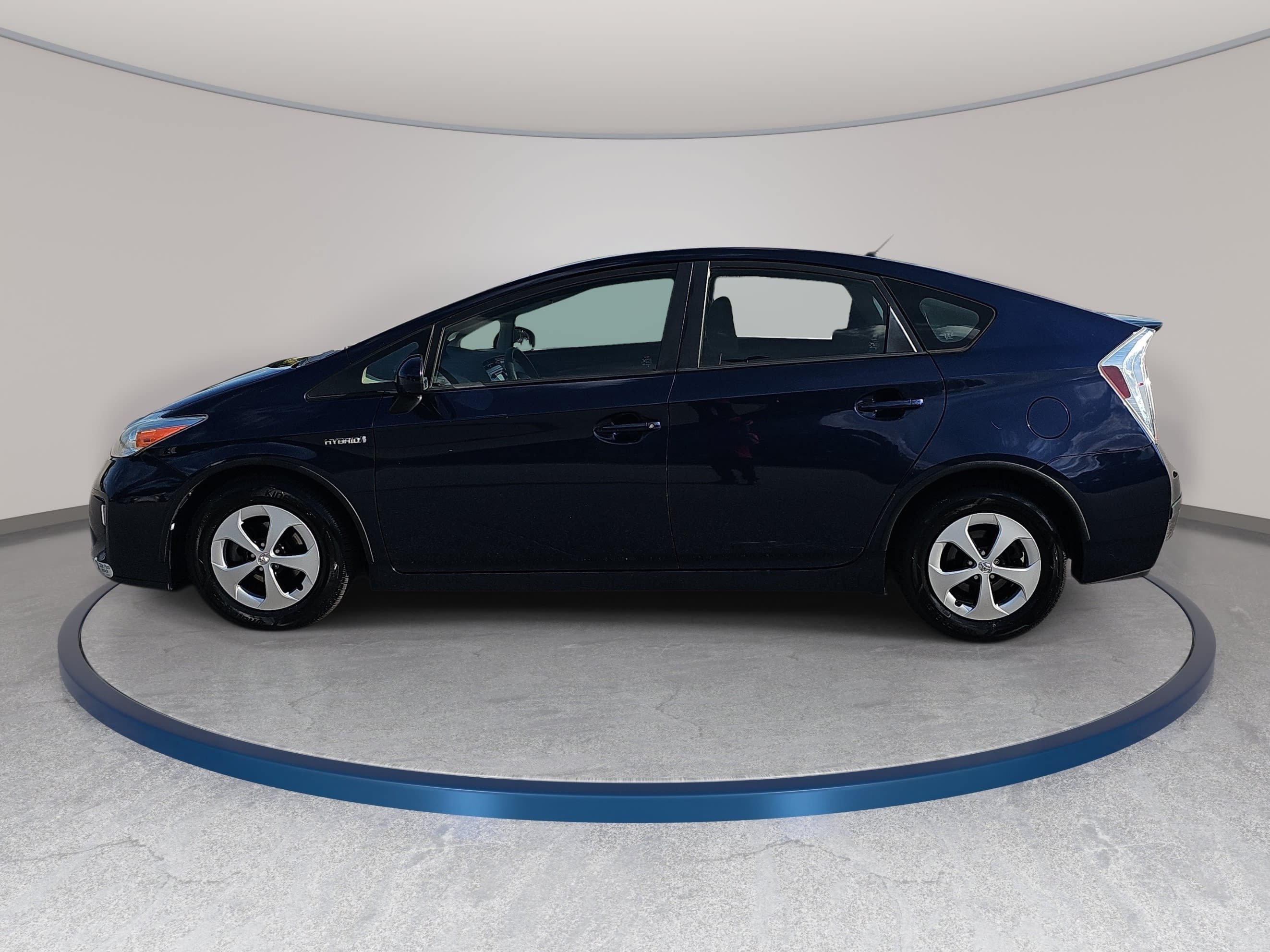 Used 2015 Toyota Prius Two FWD image 8