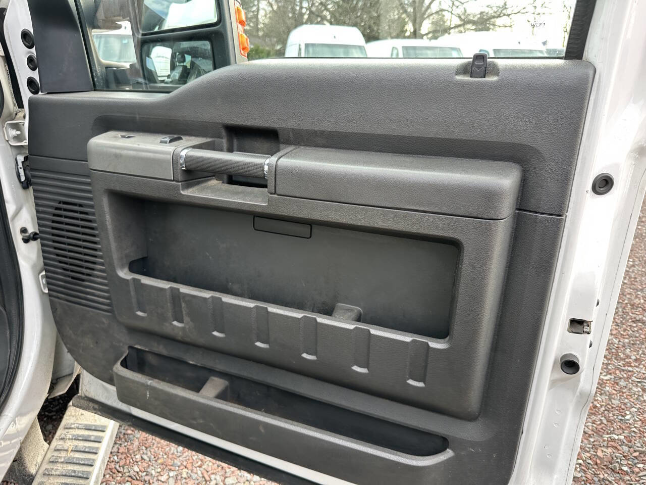 Used 2012 Ford F250 Lariat w/ Chrome Pkg image 11