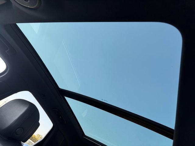 Used 2024 Porsche Cayenne AWD/4WD image 25