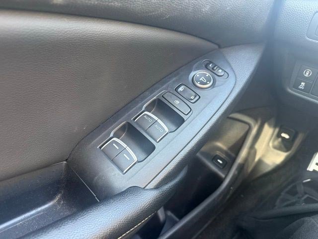 Used 2018 Honda Accord Sport image 13