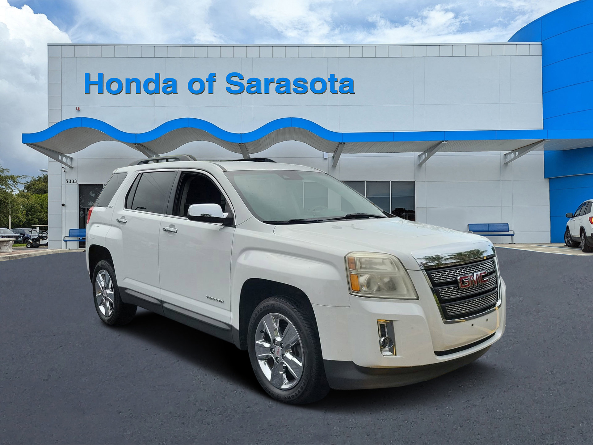 Used 2015 GMC Terrain SLT w/ Chrome Edition image 1